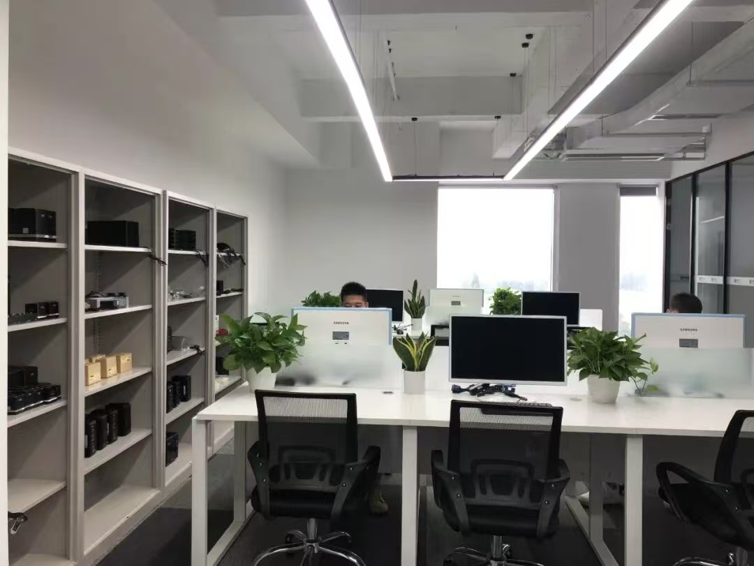 武汉微天科技办公环境